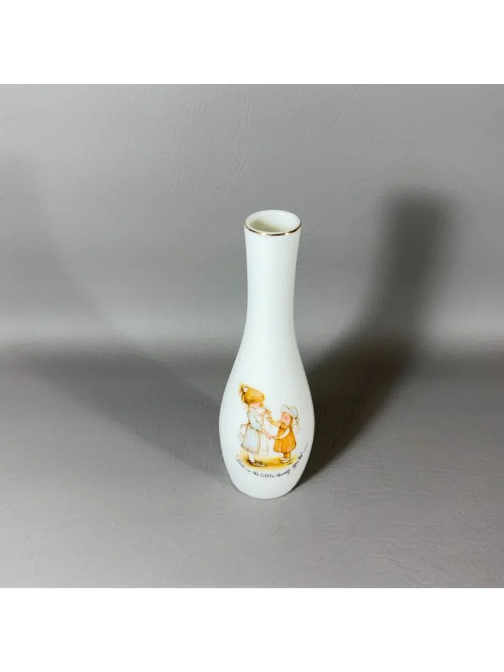 Vintage 1973 Holly Hobbie Porcelain Bud Vase Love Is The Little Things Japan